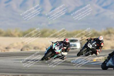 media/Dec-07-2025-CVMA (Sun) [[3e7d2de5dc]]/Race 16-Formula Middleweight/